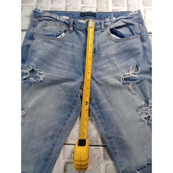 Aeropostale Boyfriend Jeans Women’s Size 10 Distressed Ripped Stone Wash Denim - Picture 7 of 15